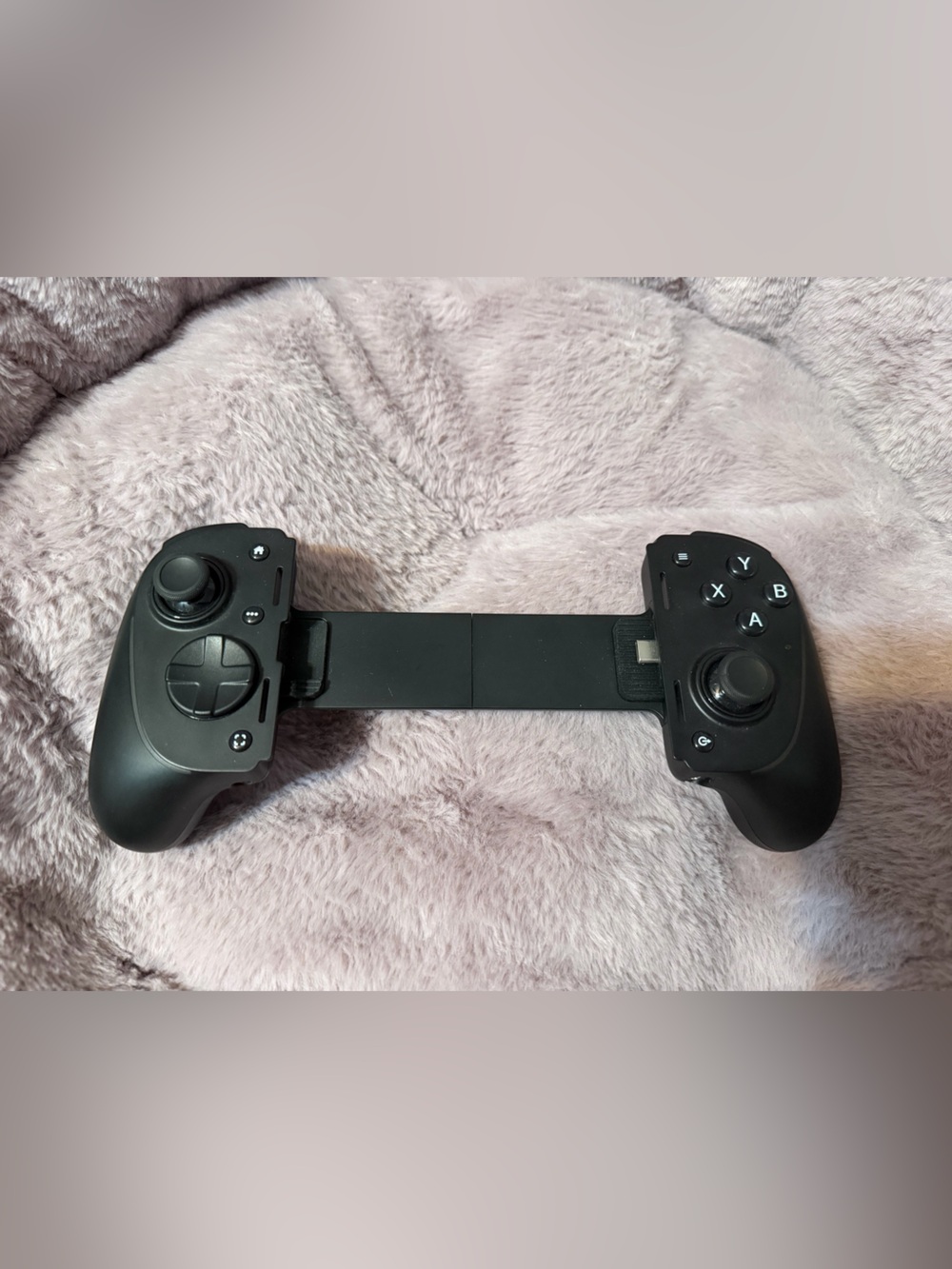 Black Mobile Game Controller Grip for VR/AR and Smartphones